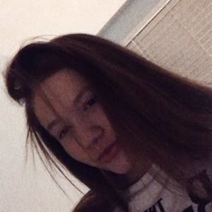 Meet your Posher, Brenna